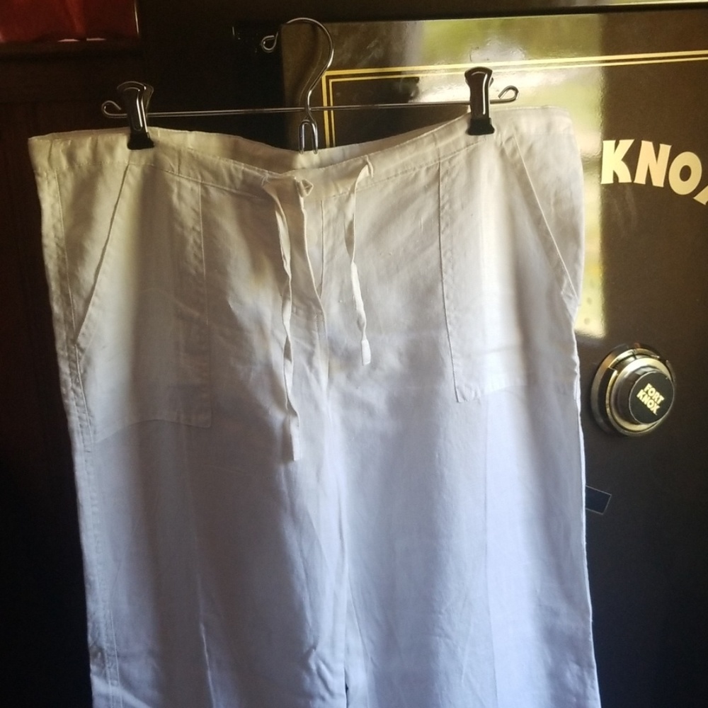 White linen button fly pants